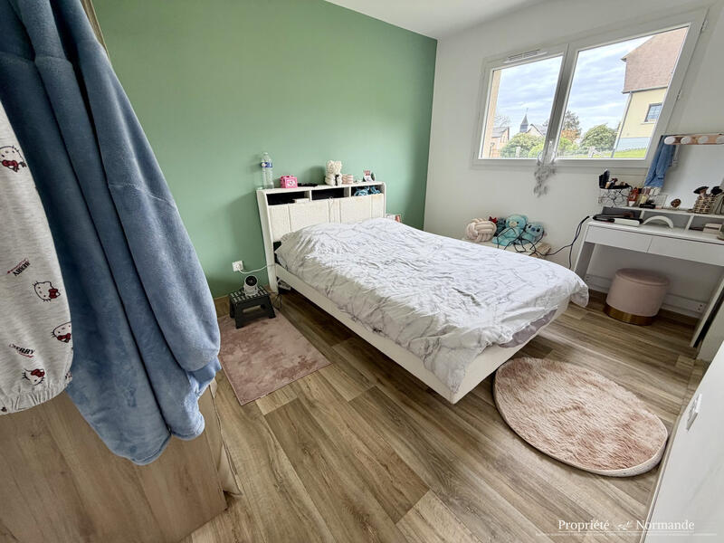 Maison - 100 m² - 5 pièces