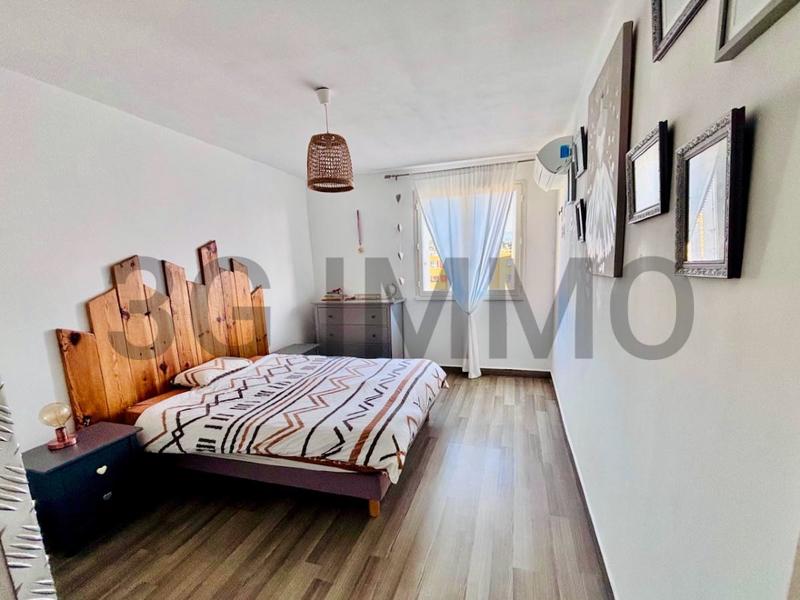 Appartement - 94 m² - 4 pièces