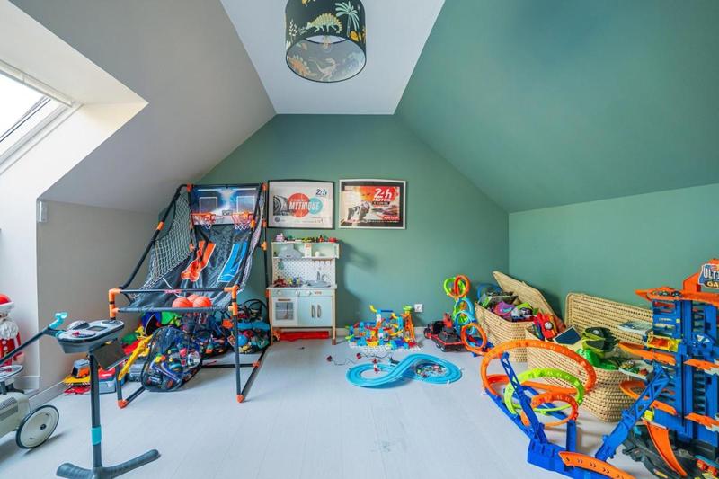 Maison traditionnelle - 115 m² - 5 pièces