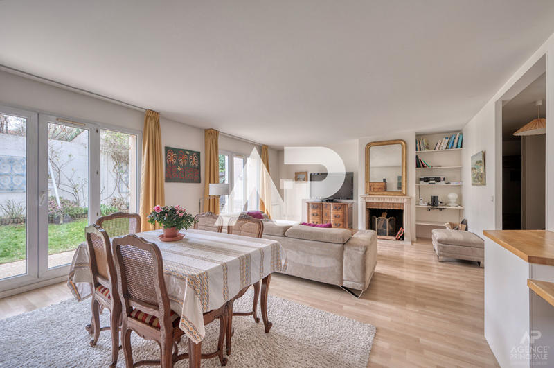 Appartement - 115 m² - 6 pièces