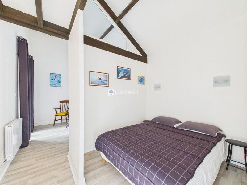 Maison - 130 m² - 8 pièces