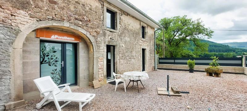 Demeure - 210 m² - 6 pièces