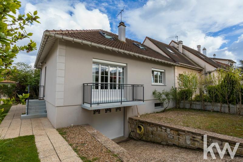 Maison - 115 m² - 6 pièces