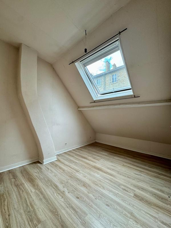 Maison - 148 m² - 6 pièces