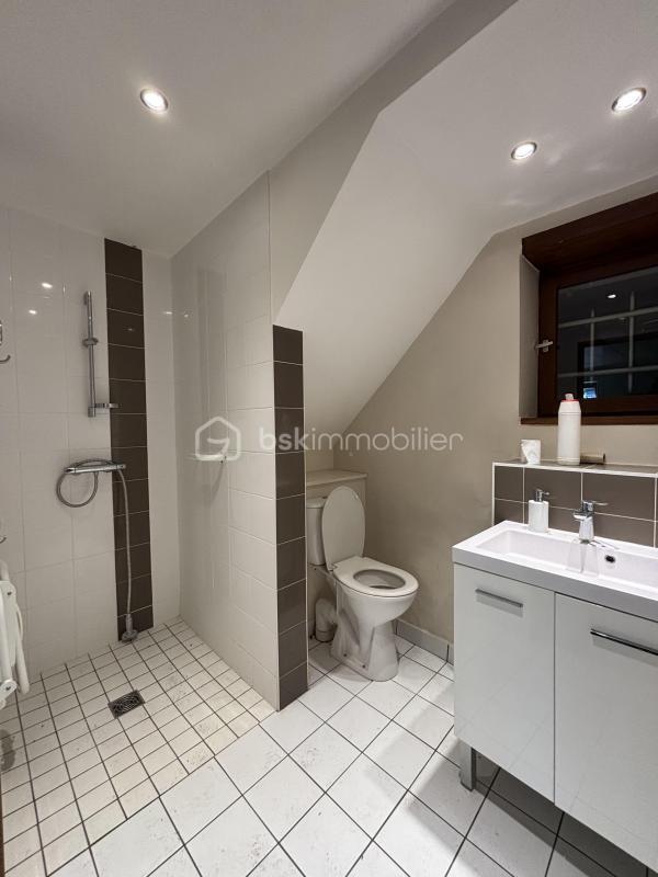 Corps de ferme - 121 m² - 8 pièces