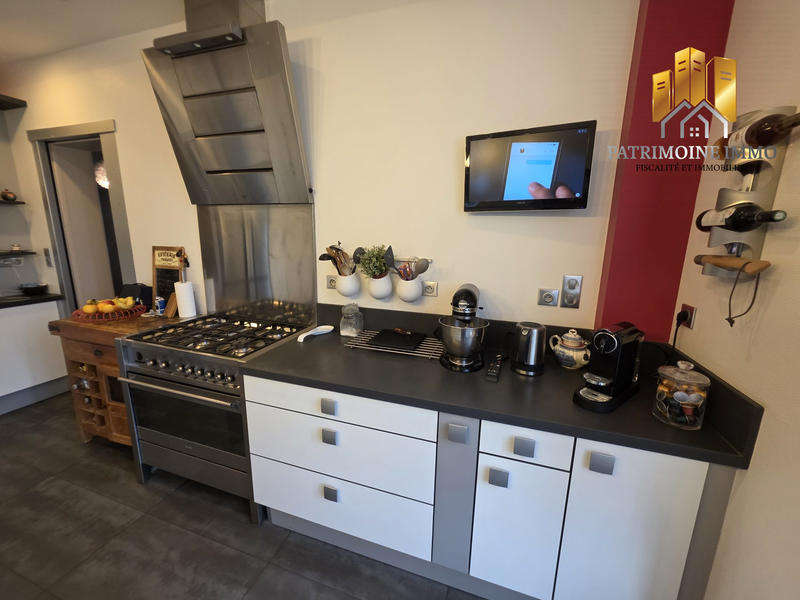 Manoir - 257 m² - 8 pièces