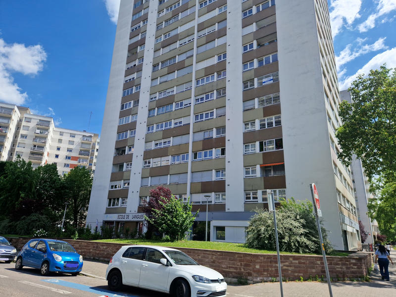 Local commercial - 104 m²