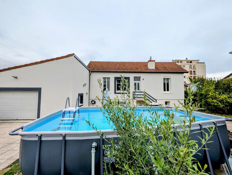 Maison - 106 m² - 4 pièces