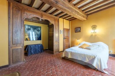 Propriété - 350 m² - 6 pièces