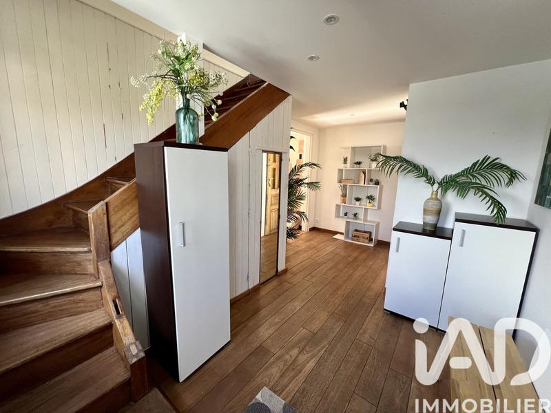 Maison - 112 m² - 6 pièces