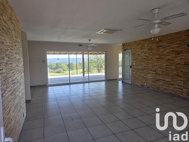 Maison - 128 m² - 4 pièces