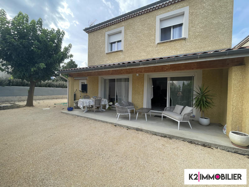Maison - 115 m² - 4 pièces