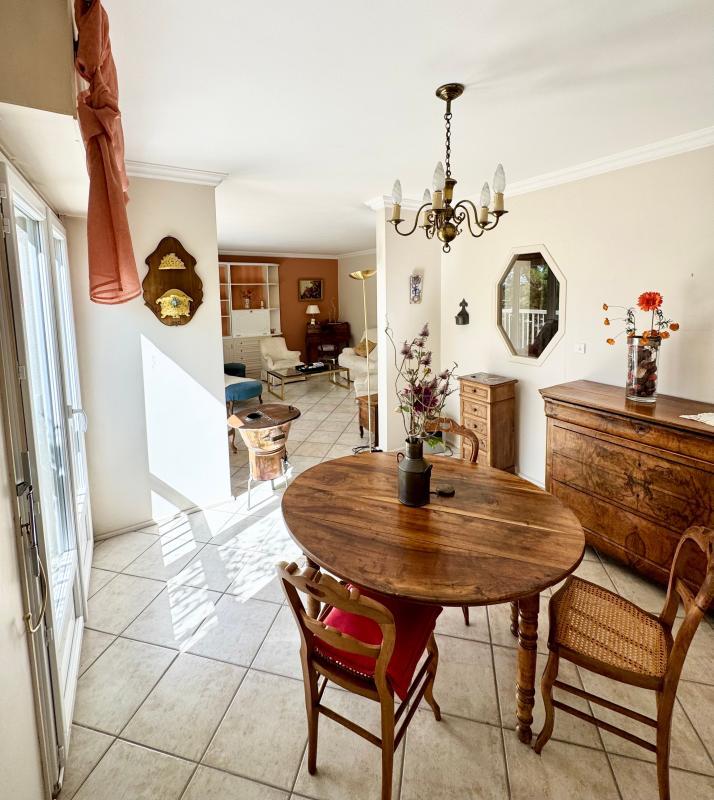 Appartement - 112 m² - 5 pièces