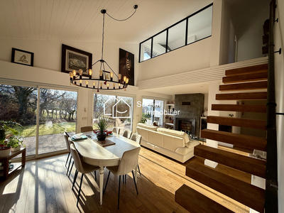 Maison - 189 m² - 6 pièces