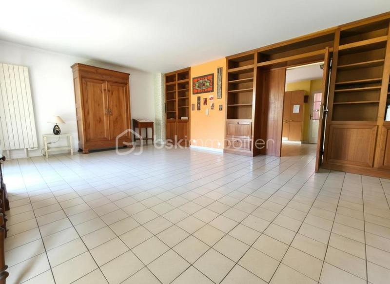 Duplex - 94 m² - 5 pièces