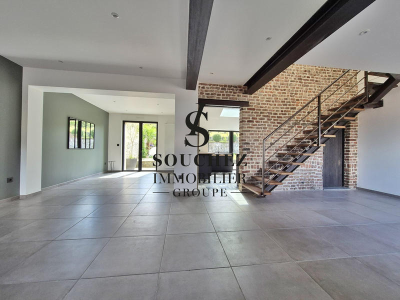 Maison - 122 m² - 5 pièces