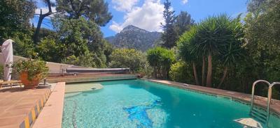 Maison - 145 m² - 5 pièces