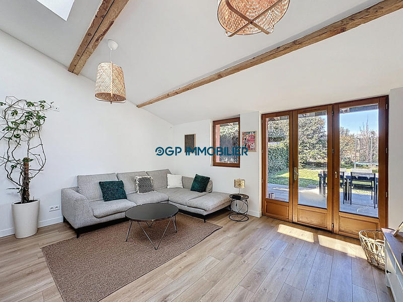 Maison traditionnelle - 135 m² - 5 pièces