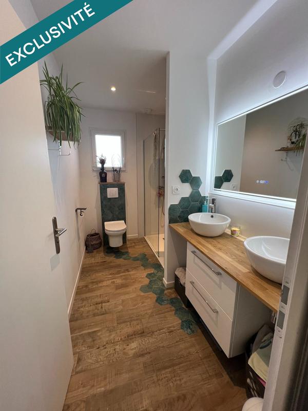 Maison - 121 m² - 5 pièces