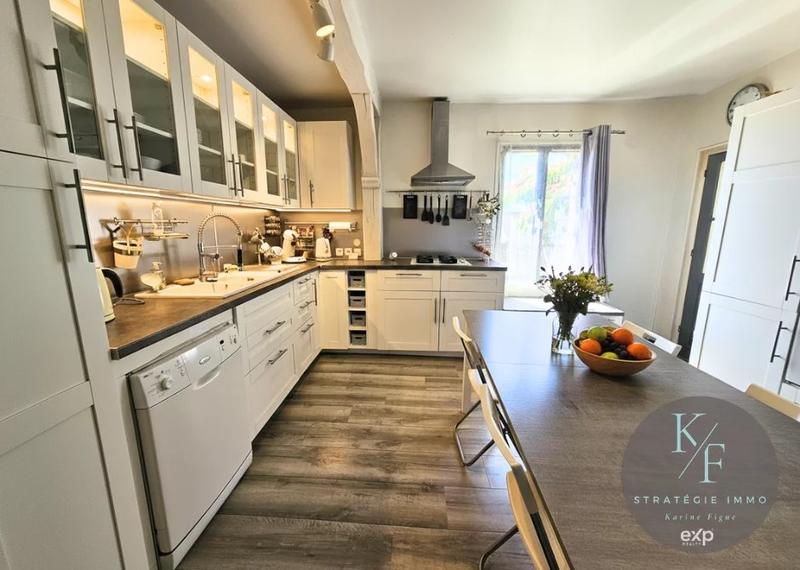 Maison - 160 m² - 7 pièces