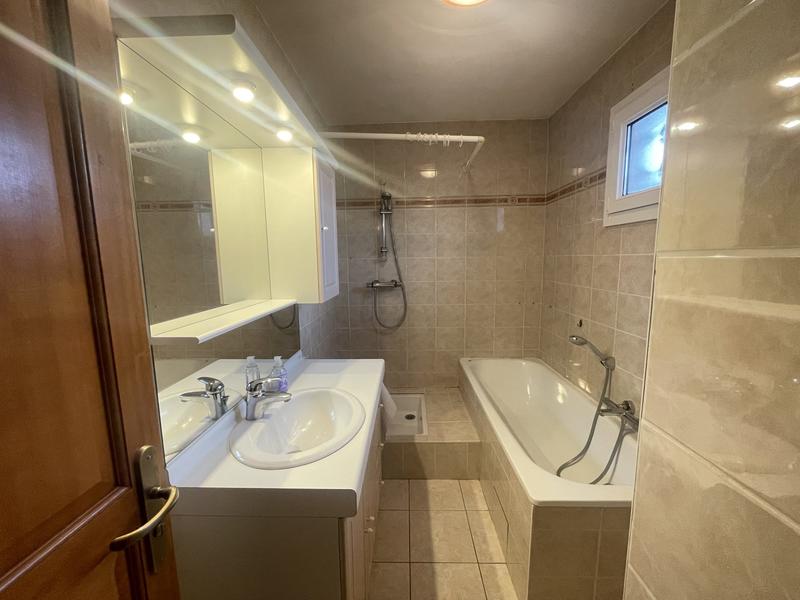 Maison - 111 m² - 5 pièces