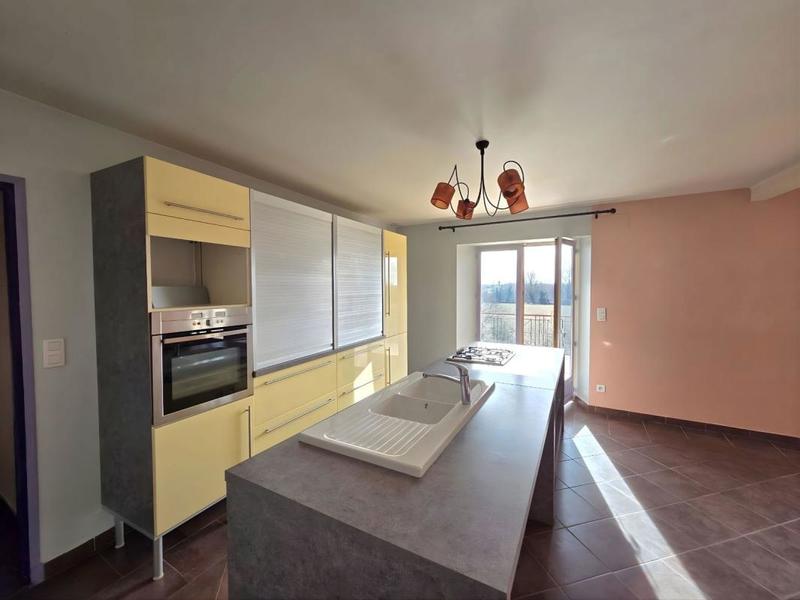 Maison - 454 m² - 15 pièces