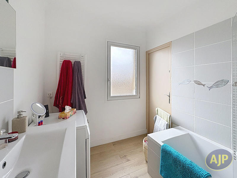 Appartement - 114 m² - 5 pièces