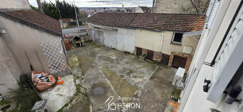 Maison - 91 m² - 5 pièces