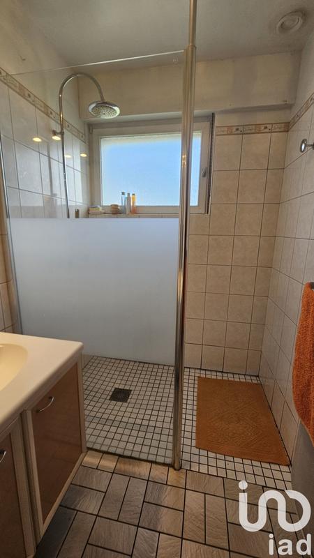 Maison - 92 m² - 5 pièces