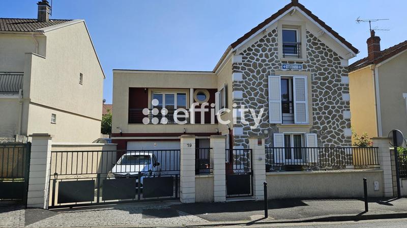 Maison - 165 m² - 7 pièces