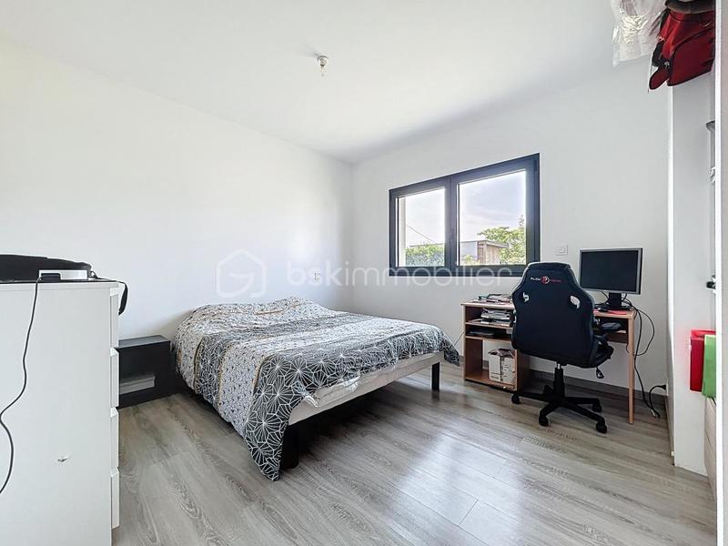 Maison - 180 m² - 5 pièces