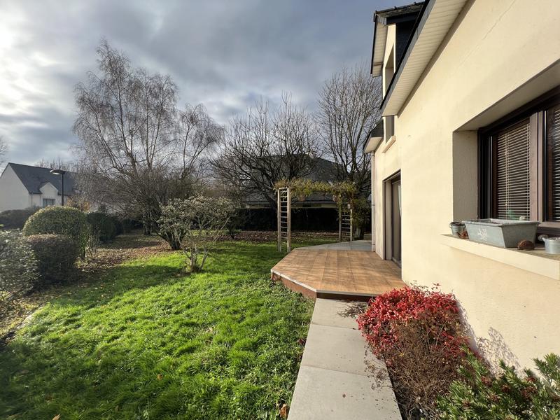 Maison - 136 m² - 6 pièces