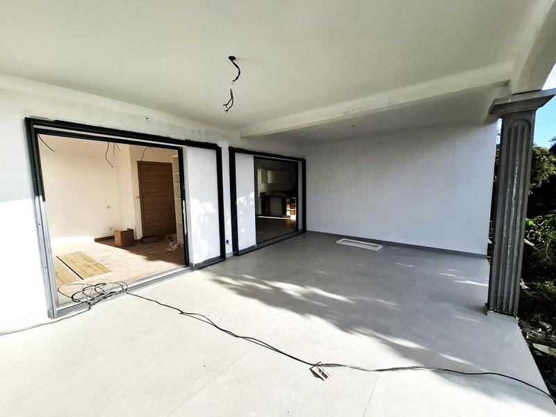 Appartement - 101 m² - 4 pièces