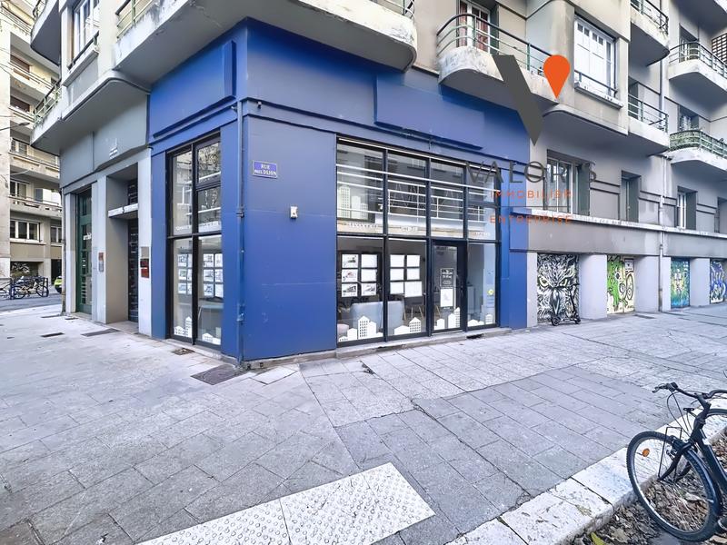 Local commercial - 92 m²