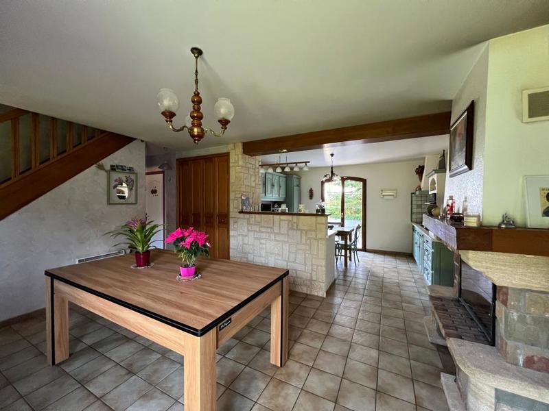 Villa - 185 m² - 6 pièces