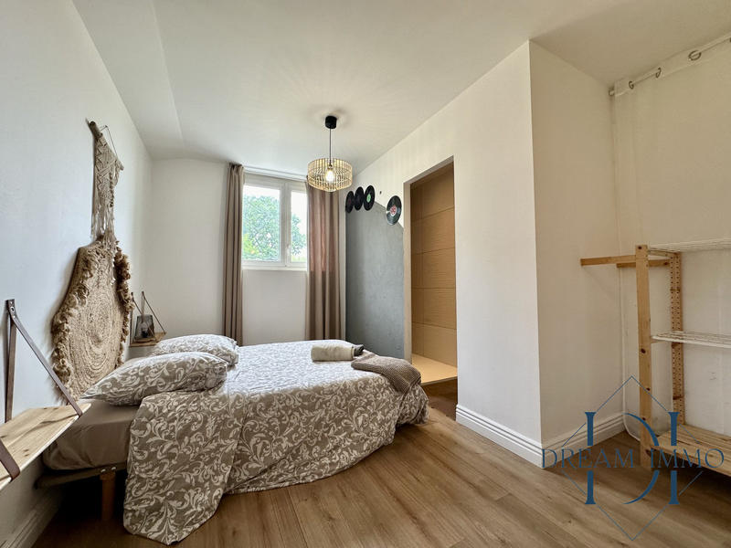 Maison ancienne - 196 m² - 6 pièces