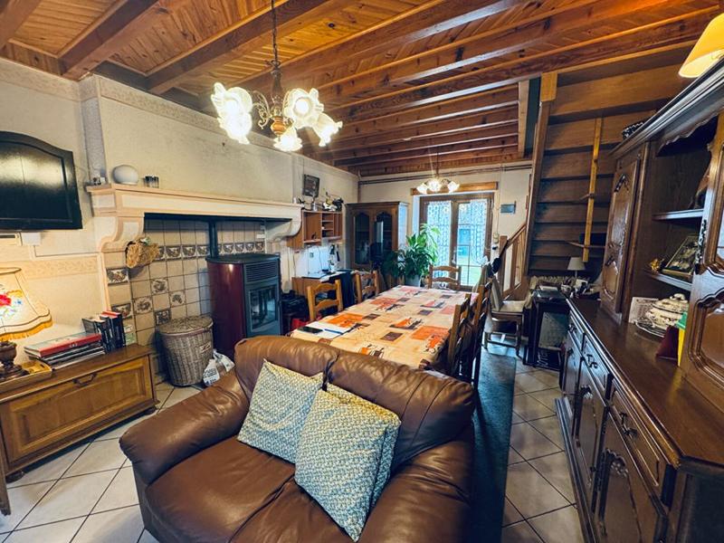 Maison - 88 m² - 4 pièces