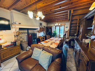 Maison - 88 m² - 4 pièces