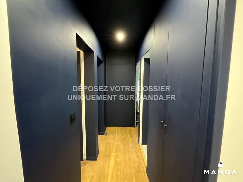 Chambre - 10 m² - 4 pièces