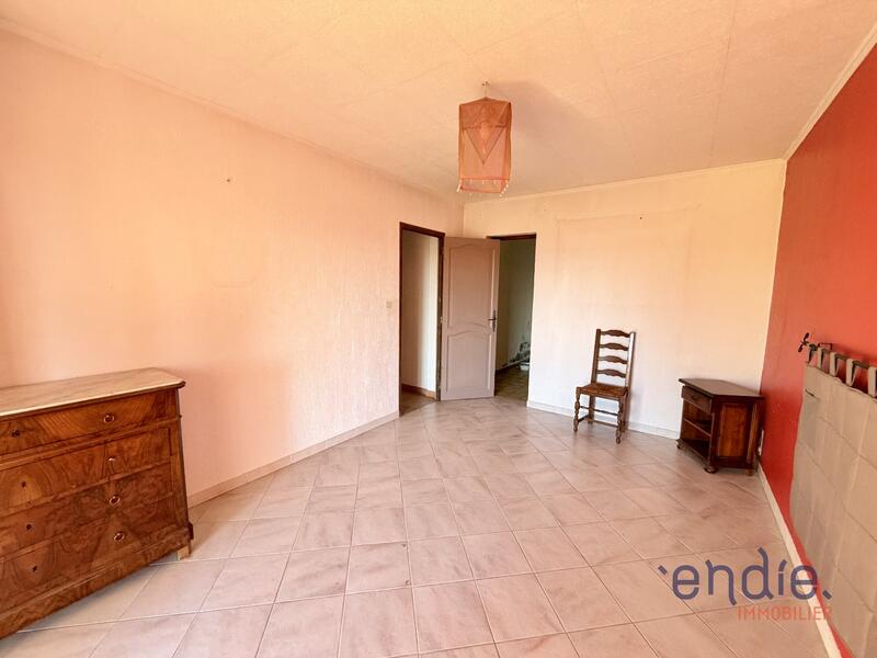 Maison - 95 m² - 3 pièces