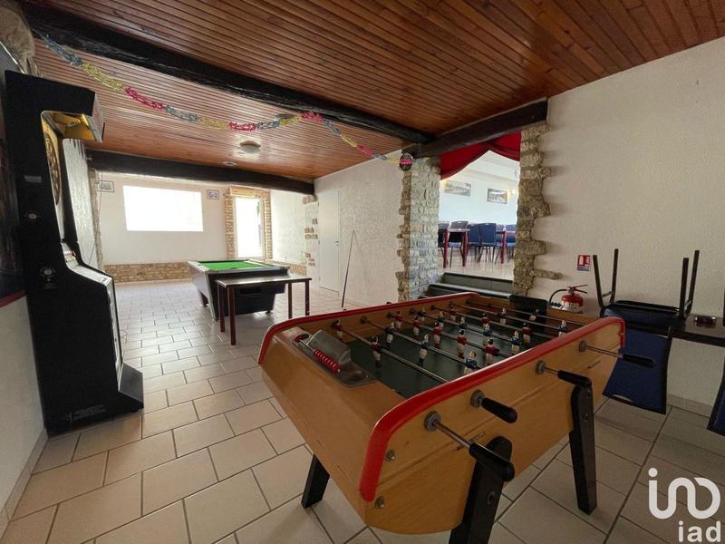 Local commercial - 987 m²