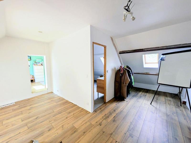 Maison - 115 m² - 6 pièces