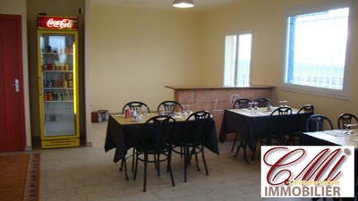 Maison - 100 m² - 2 pièces