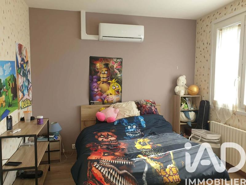 Maison - 140 m² - 5 pièces