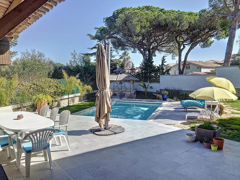 Villa - 153 m² - 5 pièces