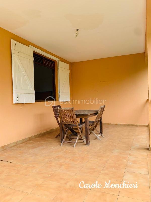 Maison - 193 m² - 8 pièces