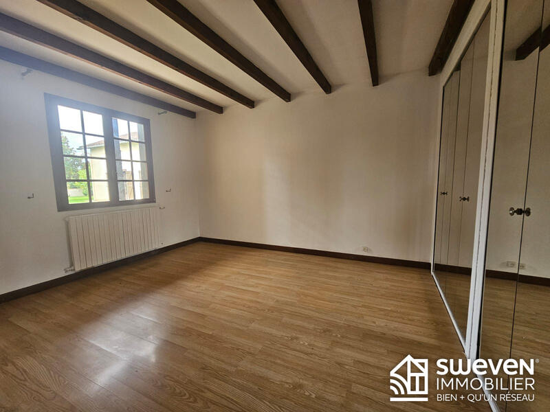 Maison - 323 m² - 7 pièces