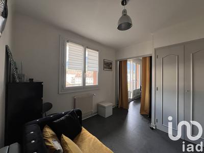 Appartement - 84 m² - 5 pièces