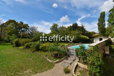 Maison - 109 m² - 5 pièces