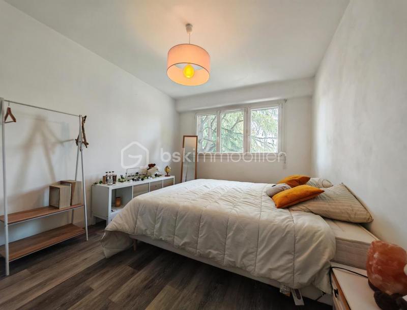 Appartement - 75 m² - 4 pièces